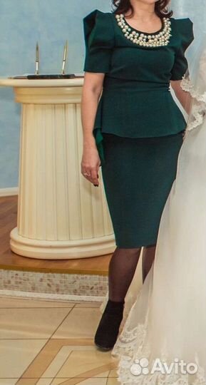 Платье вечернее