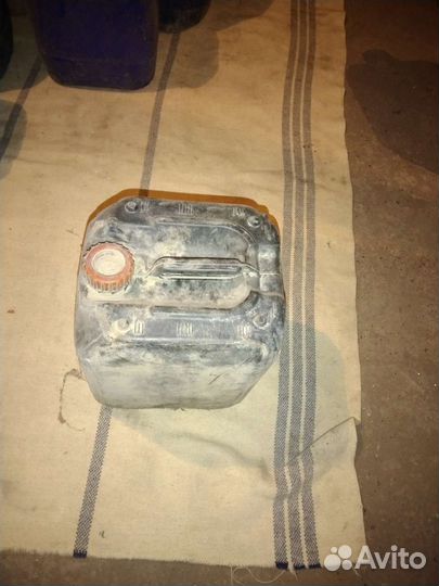 Канистры 20, 30л