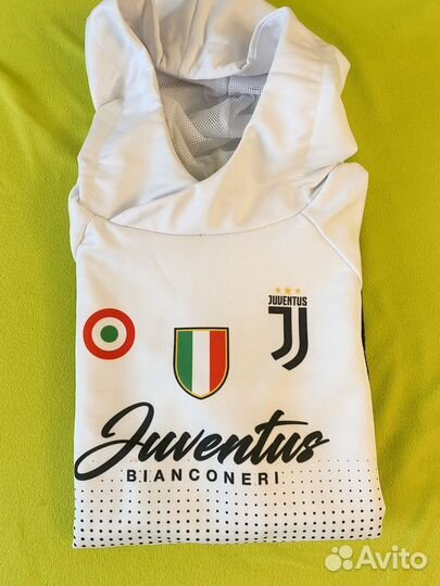 Толстовка мужская с капюшоном Juventus 50-52