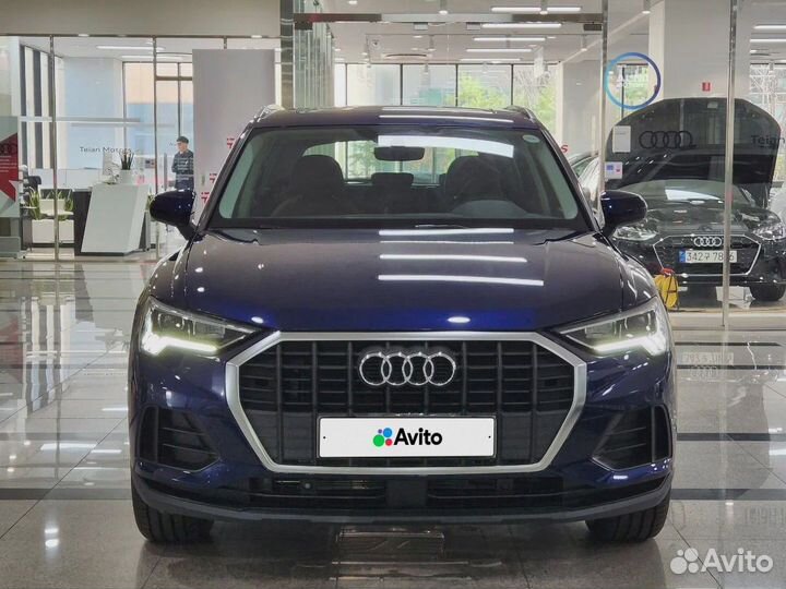 Audi Q3 2.0 AMT, 2023, 20 км