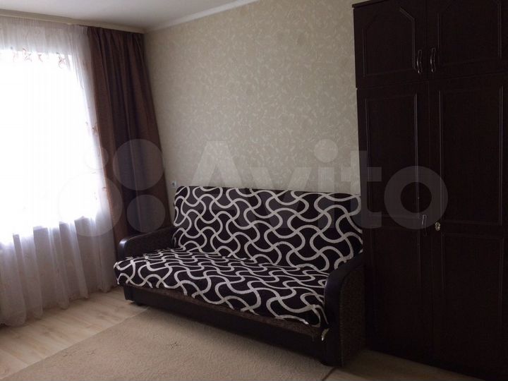 Комната 18 м² в 4-к., 3/5 эт.