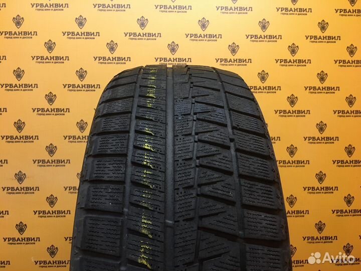 Bridgestone Blizzak Revo GZ 215/50 R17 91S