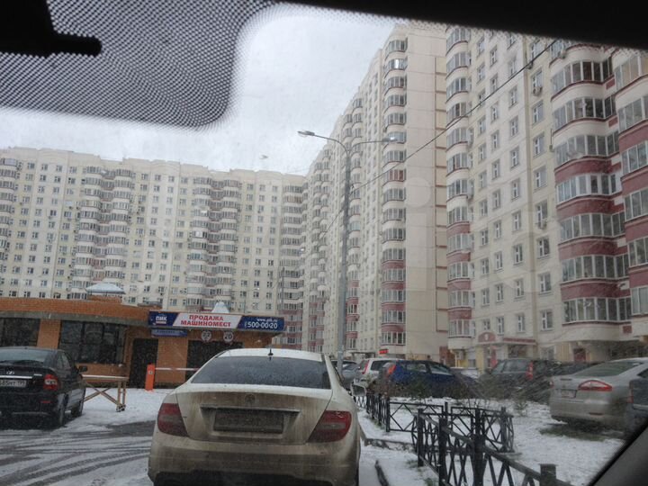 Машиноместо, 13 м²