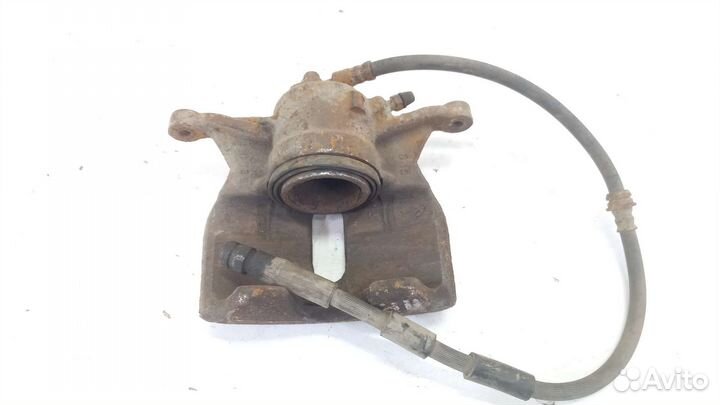 Суппорт передний правый Skoda Octavia A7