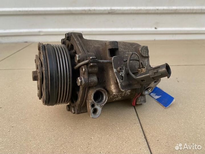 Компрессор кондиционера Mitsubishi Lancer 10