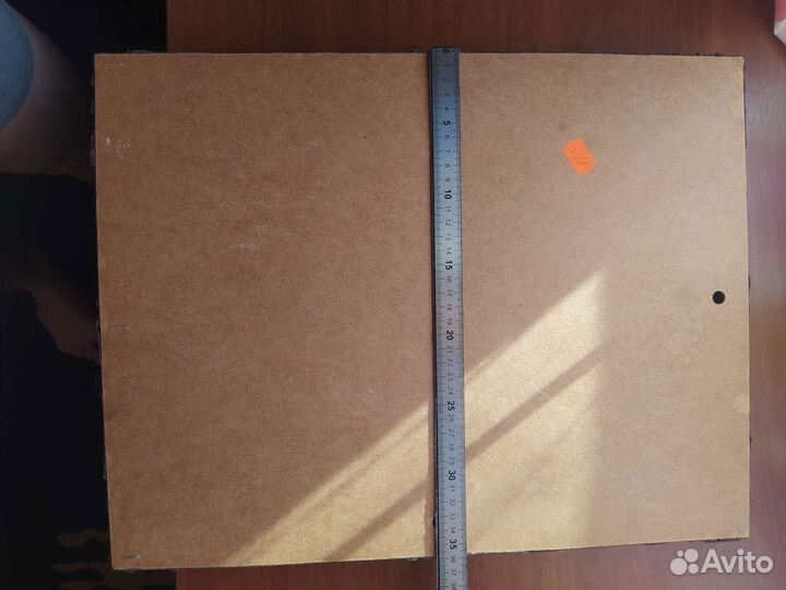 Картина из кожи