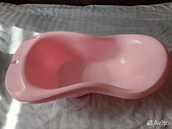 Ванночка для купания новорожденного