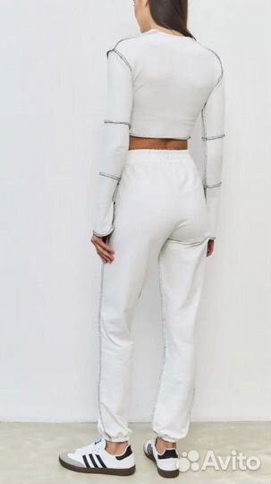 Спортивный костюм женский