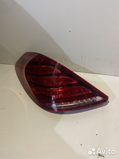 Фонарь задний левый Mercedes W222