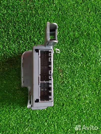 Блок управления стеклоподъемниками передний Alfa