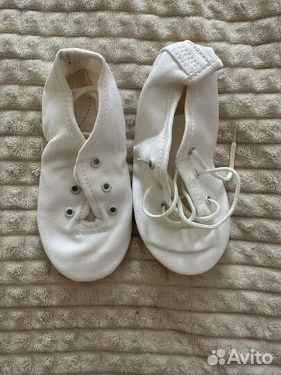 Купальник для гимнастики, балетки нов, белье спорт