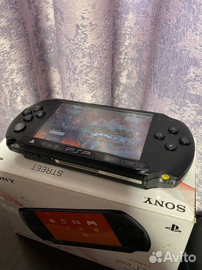 Sony PSP e1008 street 64Gb много игр, комлект
