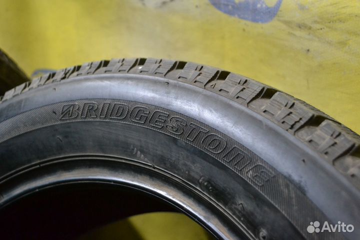 Bridgestone Blizzak VRX 205/55 R16