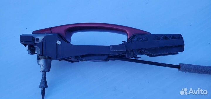 Ручка двери нaружная передняя левая VW Polo Sedan