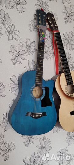 Акустическая гитара