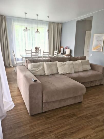 Дом 157,3 м² на участке 8 сот.