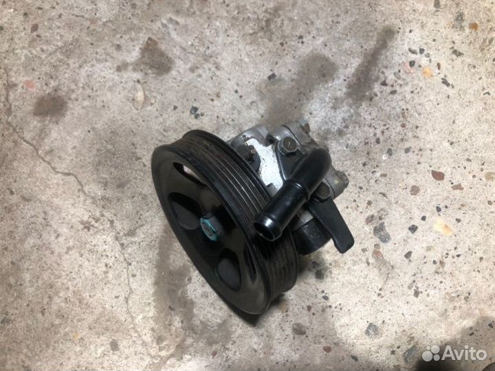 Насос гидроусилителя руля Киа Маджентис 1 2.5G6BV