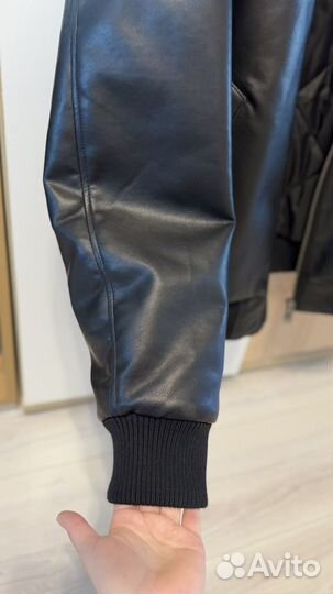 Мужской кожаный бомбер dub