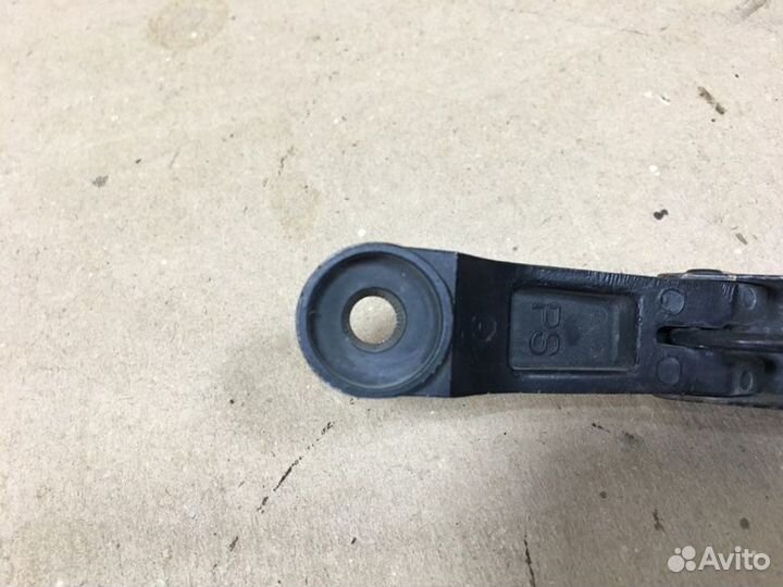 Поводок дворника правый Daewoo Matiz