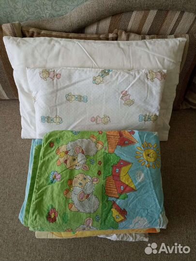 Одеяло,подушки, белье