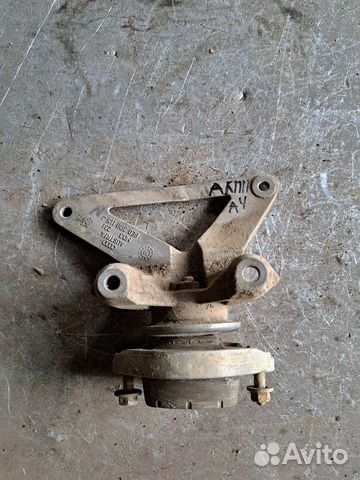 Подушка АКПП Audi A4 B6