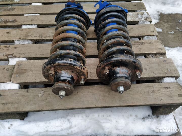 Киа Спортейдж 1 Амортизатор передний