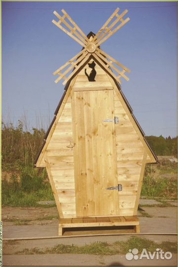 Дачный туалет с лебедем учю 820