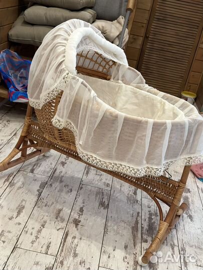 Плетенная люлька-колыбель