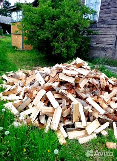 Дрова в укладку