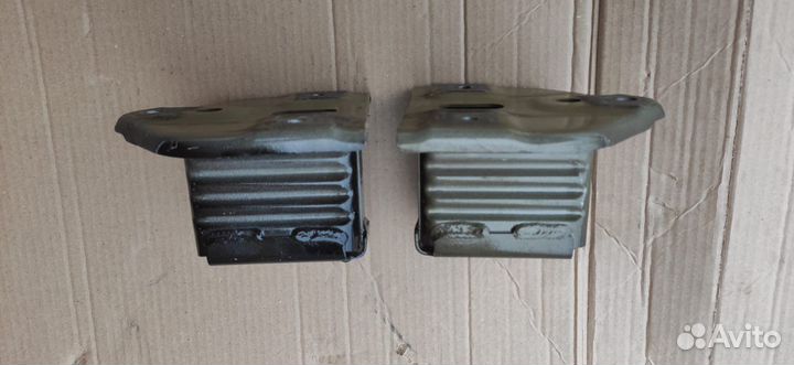 Кронштейн бампера Mitsubishi Outlander 3