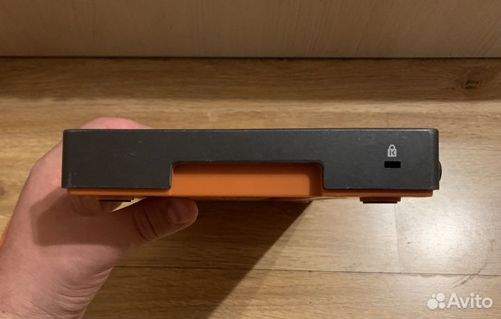 Миди клавиатура novation launchkey mini