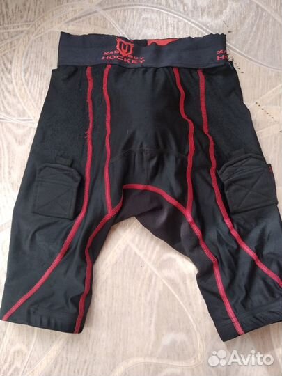 Шорты с ракуш, краги хоккей, клюшка флорб,1 реб