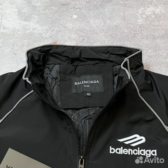 Ветровка Balenciaga