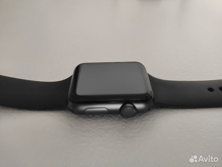 Умные часы Apple Watch - Series 3 (42 мм.)