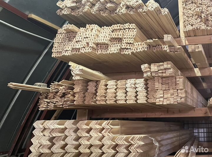 Плинтус, уголок, наличник, нащельник