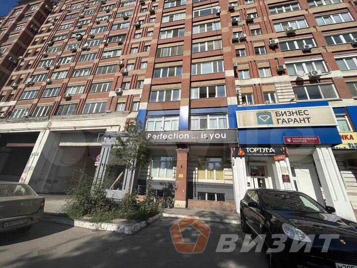 Торговая площадь с отдельными двумя входами