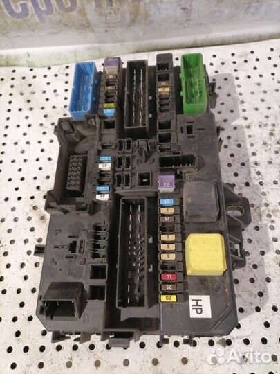 Блок предохранителей Opel Astra