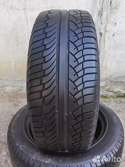 Michelin Latitude Diamaris 235/55 R17 99H