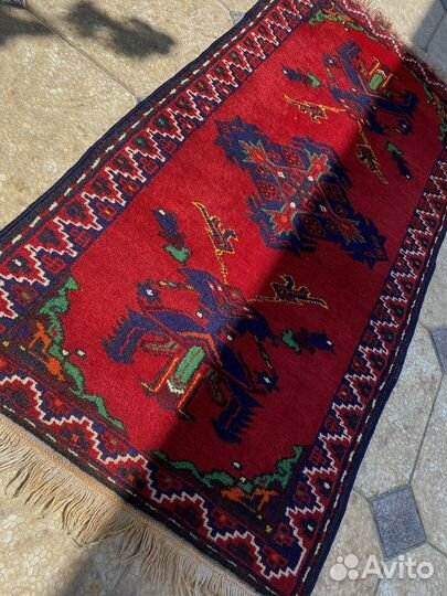 Старинный ковер ручной работы