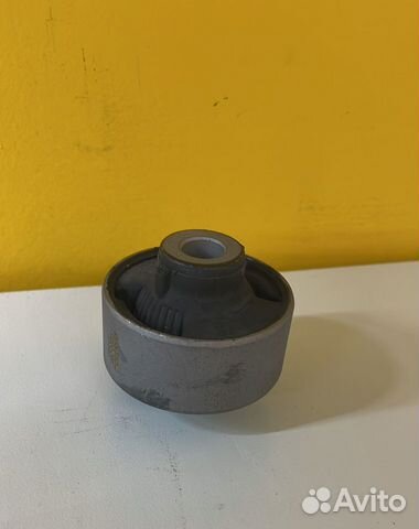 Сайлентблок переднего рычага задний Juke