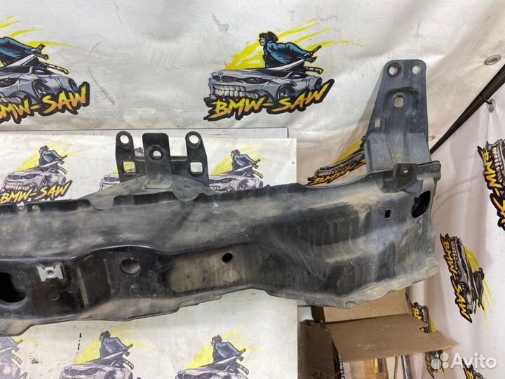 Усилитель бампера Bmw X5 E53 M54B30