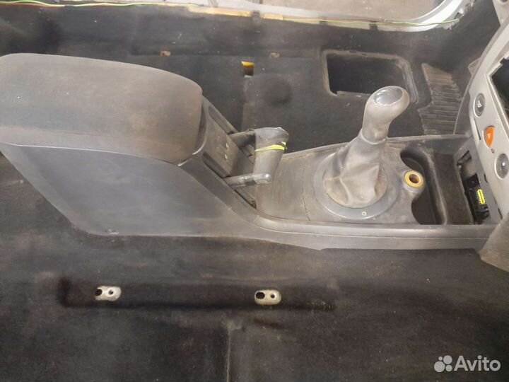 Ковролин обшивка пола Renault Megane 2