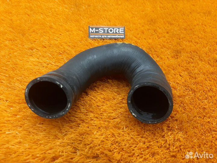 Патрубок системы охлаждения Bmw 5-Series E60