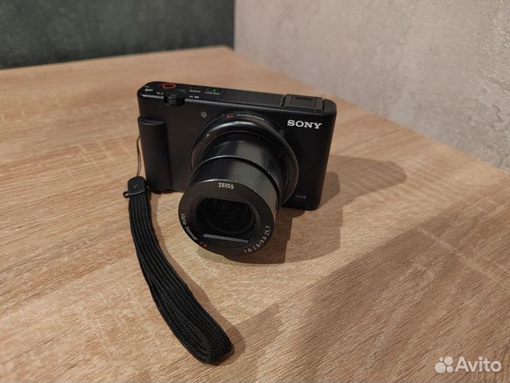 Sony zv 1 камера + комплект