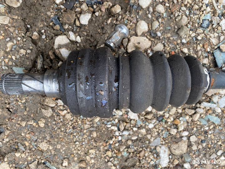 Полуось (привод) передний правый Chevrolet Lanos