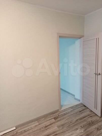 2-к. квартира, 44 м², 3/3 эт.