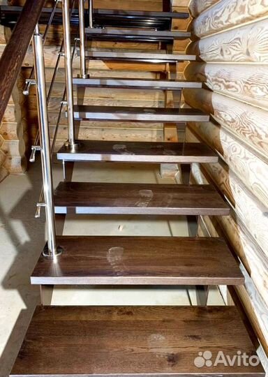 Металлокаркас для лестницы 