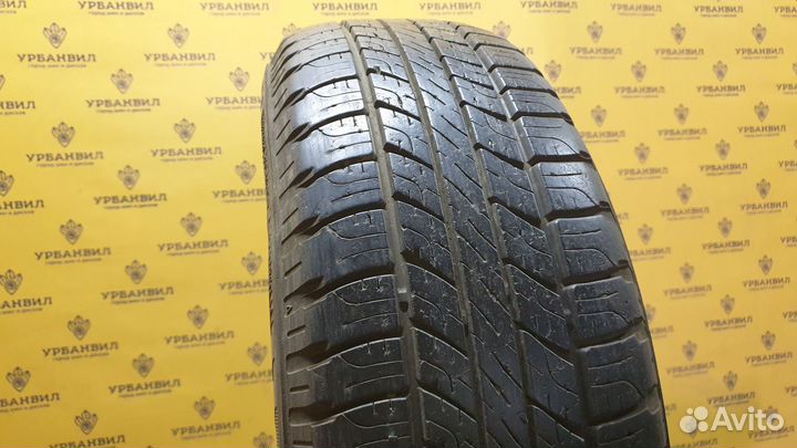 Goodyear Wrangler HP All Weather 235/70 R17 111H