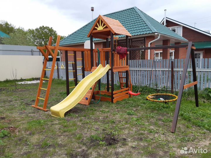 Игровая площадка для дачи Марк-2