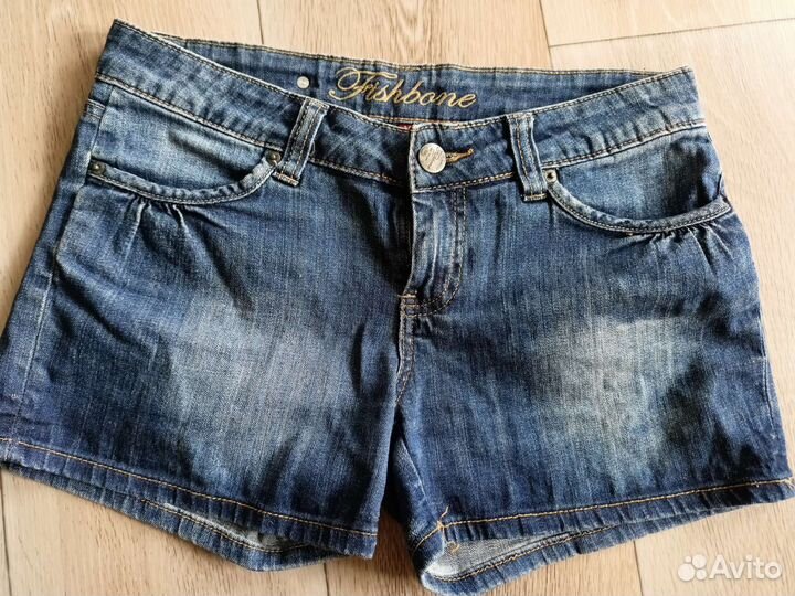 Джинсовые шорты женские 46 размер